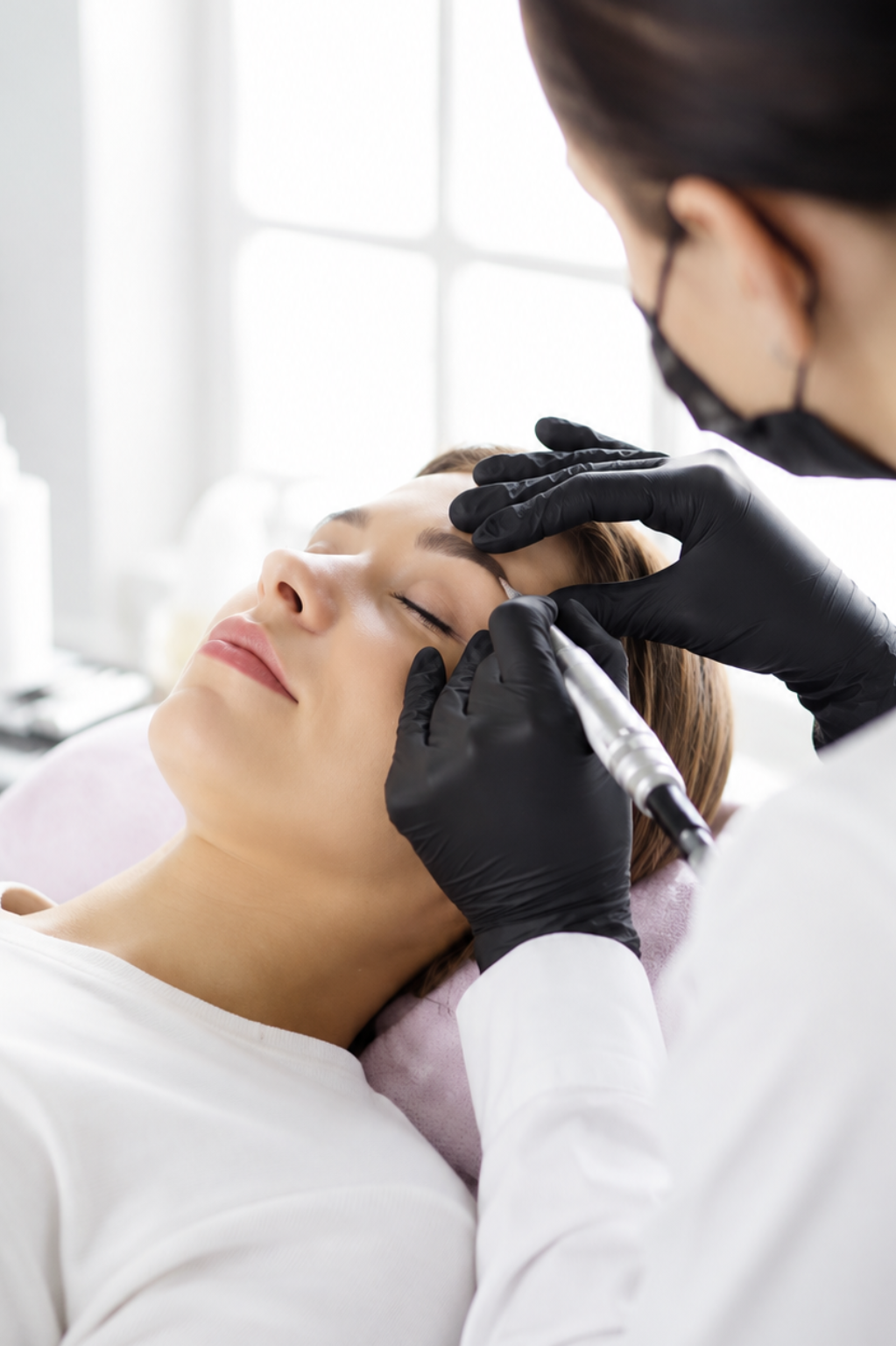 Microblading doğal kıl tekniği yapanlar